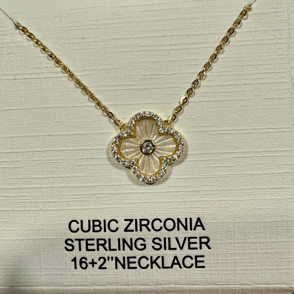 Rachel Zoe Gold and White Clover Crystal Pendant Necklace